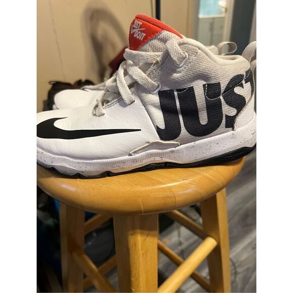 Nike Just Do It Boys Shoes - Picture 2 of 5